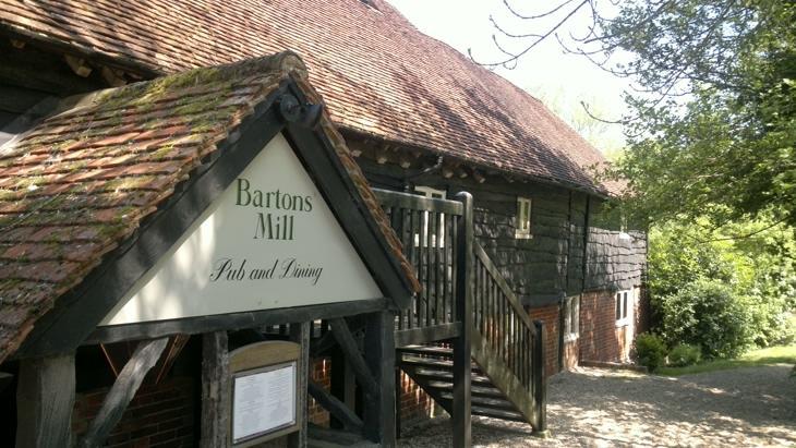 Hotel Bartons Mill Pub And Dining Basingstoke Zewnętrze zdjęcie